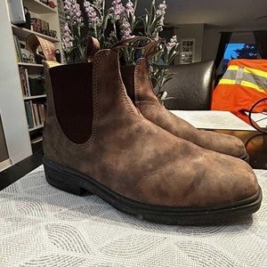 Blundstones Dress (1306) size AU7 (ladies 10)